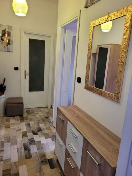 Bilocale: 5 Minuti Dall'Ariston San Remo Buitenkant foto